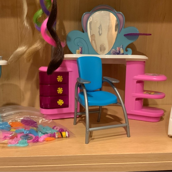 Vintage Barbie Salon Playset Hair extensions Accessories - Picture 5 of 10